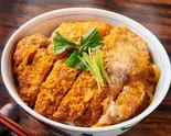 ロースカツとヒレカツのミックスカツ丼（カツ丼 三代目なかじま みなとみらい店）