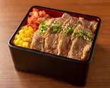 薄切り牛カルビ焼肉弁当(150g)（【ステーキ＆焼肉弁当】シュチニクリン）