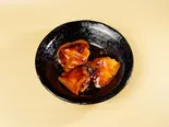 水餃子の甘酢餡かけ(大盛り無料絶品パスタ豊秀ワンコインバルシンプル)