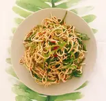 干し豆腐の千切り冷やし和え(凉拌干豆腐丝)（正宗中国味·羊大厨）