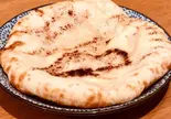 はちみつシナモンチーズナン（アジアンダイニングレストラン＆バー ニューサティ）
