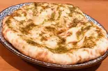 バジルチーズナン（アジアンダイニングレストラン＆バー ニューサティ）
