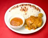 Zereshk polo with chicken(ゼレシュク・ポロとチキン)（サフロン ミドルイースタンカフェ＆クイジーン）