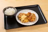 若鶏二種盛り弁当 / Assorted Chicken Bento（炭火BULL鶏 小田急相模原店）
