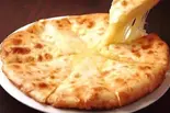 チーズナン Cheese Naan(ナマステ・ガネーシャマハル 灘店)
