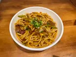 牛肉炒米粉/牛肉炒めピーフン(天山見・西北本場料理店・刀削麺(HalalaFood))