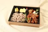 せせりのヤンニョムチキン弁当(大分唐揚げ かち鳥 本店)