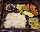 スパイシー唐揚げ弁当(やまだん家)