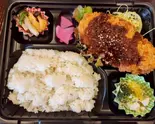 ロースカツ弁当(やまだん家)