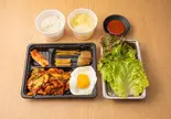 豚肉炒め定食(ディナー)（熟成肉専門店 ヨプの王豚塩焼 吉祥寺店）