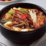 ユッケジャンスープ（韓国家庭料理フルハウス）