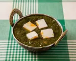 ほうれん草とチーズのカレー Spinach ＆ Cheese Curry（PARIWAR江坂店）