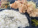 (人気2位)特製塩だれ漬け!ジューシー唐揚げ弁当!5個(摂津ふれあい弁当)