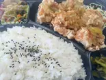 さっぱり旨い!本格油淋鶏弁当!5個(摂津ふれあい弁当)