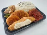 【デカ盛り】総重量1kg越え!デカ盛りA弁当(摂津ふれあい弁当)