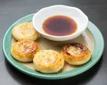 宇都宮ころころ焼き餃子(4コ) Utsunomiya Chunky Grilled Gyoza Dumplings (4 Pieces)(Ramen Tunaholic Tokyo)
