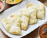 ココナッツチーズナン Coconut cheese nan(フジビリヤニ)