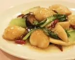 モンゴイカ唐辛子炒め（中国料理 クーリン）