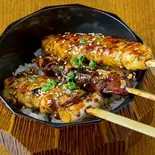 焼き鳥丼（焼鳥なべちゃん新宿三丁目店）