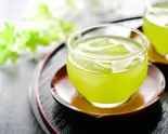 緑茶 green tea（CRISPY CHICKEN SARANG～月寒店～）