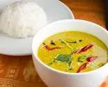 グリーンカレー(ライス付き) Green Curry (Includes Rice)(クンヤータイ田舎料理)