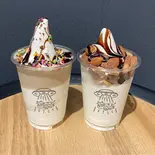 チョコづくしセット(ミンナスキナヤーツ・チョコモンドサン)(夜アイス専門店 真夜中牧場 押上本店)