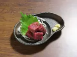 馬刺し ヒレ(博多でべそ 品川フロントビル店)
