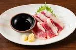 馬刺しふたえご Horse Sashimi (Futaego Cut)(博多でべそ 品川フロントビル店)