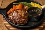 デミグラスハンバーグセット(ハンバーグ&バル Tokyo Juicy Grill ヨドバシAkiba店)