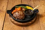 デミグラスハンバーグ Demi-glace Hamburg Steak(ハンバーグ&バル Tokyo Juicy Grill ヨドバシAkiba店)