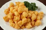 ミニホタテ唐揚げ(炸小贝柱) Fried Mini Scallops（チャイナ厨房小岩駅前店）