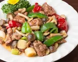 牛肉のオイスターソース(蚝油牛肉) Beef in Oyster Sauce Stir-Fry（チャイナ厨房小岩駅前店）