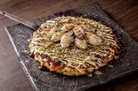 牡蠣玉 Oyster Okonomiyaki（鉄板居酒屋 粉武士）