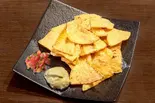 ナチョス(ワカモレ・サルサ付)(タコライスのお店 浪漫日和)