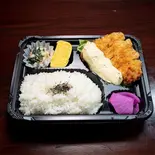 日替わり！！お肉弁当（お弁当屋HACHI）