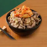 秘伝の極旨塩ダレにんにくキムチ豚丼Secret super delicious salt sauce garlic kimchi pork bowl pork(Hana Asian Dining & Bar)