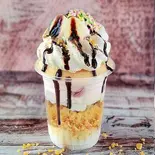 バナナチョコパフェ Banana Chocolate Parfait（金星 ヴィーナス ビューティアサイーフルーツボウル Venus beauty Acai fruit-bowl 落合店）