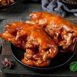 味付け豚足 醤豚足 1個入  酱猪蹄 pork leg（金星 ヴィーナス ビューティアサイーフルーツボウル Venus beauty Acai fruit-bowl 落合店）