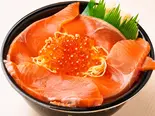 58 サーモンいくら丼（魚丼 平尾二丁目店）