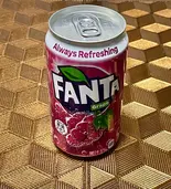 ファンタグレープ(缶) Fanta grape (Can)（dragon純豆腐(スンドゥブ)名古屋店）