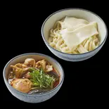 肉々辛たまご肉汁うどん（肉汁うどん奥村 池袋店）