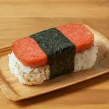 スパムおにぎり（bay吉）