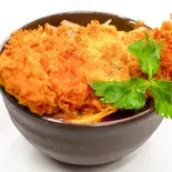 九州鶏のビッグチキンカツ丼（熟成八層重ねかつ八豚）