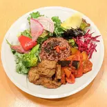 大豆ミート炙り焼き酵素玄米VEGANボウル(チャヤ ナチュラル&ワイルドテーブル 日比谷シャンテ店)