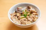 牛ホルモン丼 塩味（元祖かしら丼専門店 かしら丼とホルモン丼の金太）