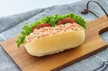 ツナマヨ Tuna mayo(焼きたてコッペ製パン 綾瀬駅北店)