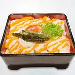 大和鶏むね焼丼（創 丸福）