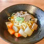 牛すじ大根煮そば(鳥楽苑)