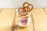 塩キャラメルプレッツェル Salted Caramel Pretzel(メルティングインザマウス)