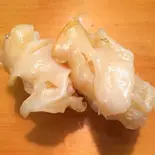 ツブ貝2コ（やまと寿司）